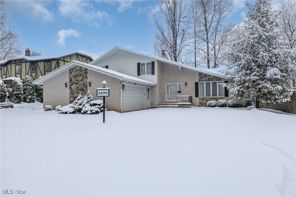 6090 Big Creek Pkwy, Parma Heights, OH 44130 - photo 1