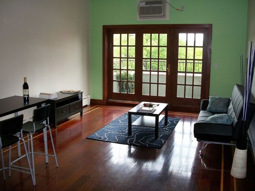 24-52 38th St unit 4-R, Astoria, NY 11103 - photo 1