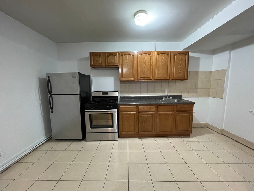 54 Wadsworth Terrace unit A, New York, NY 10040 - photo 1