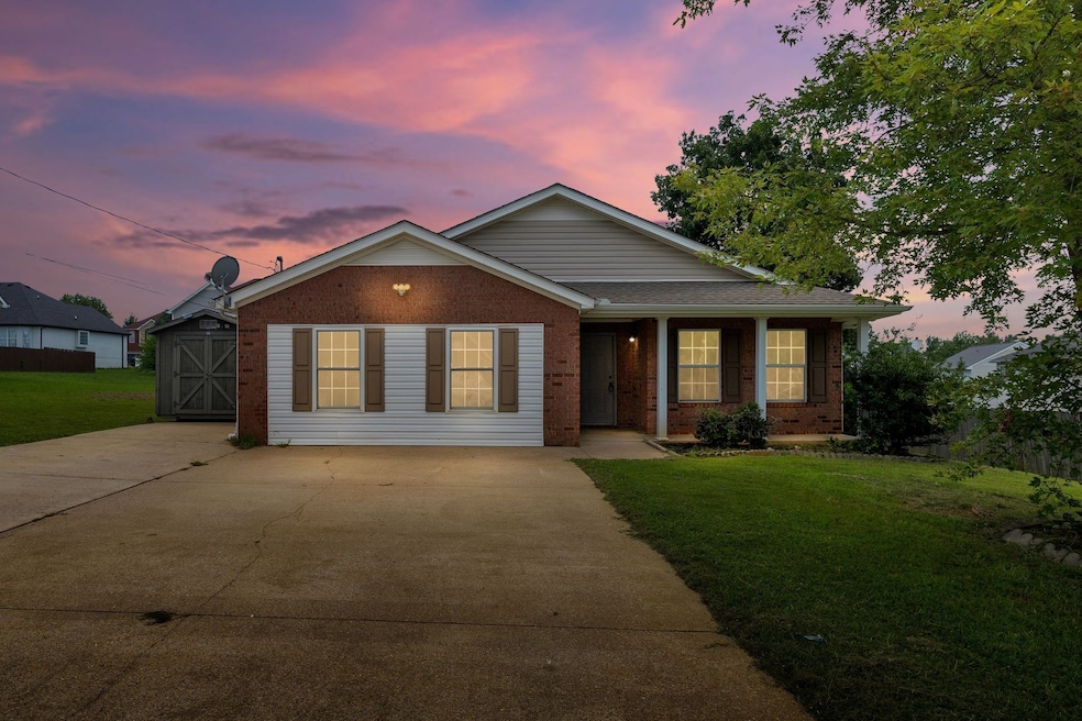 Under Contract $389,000