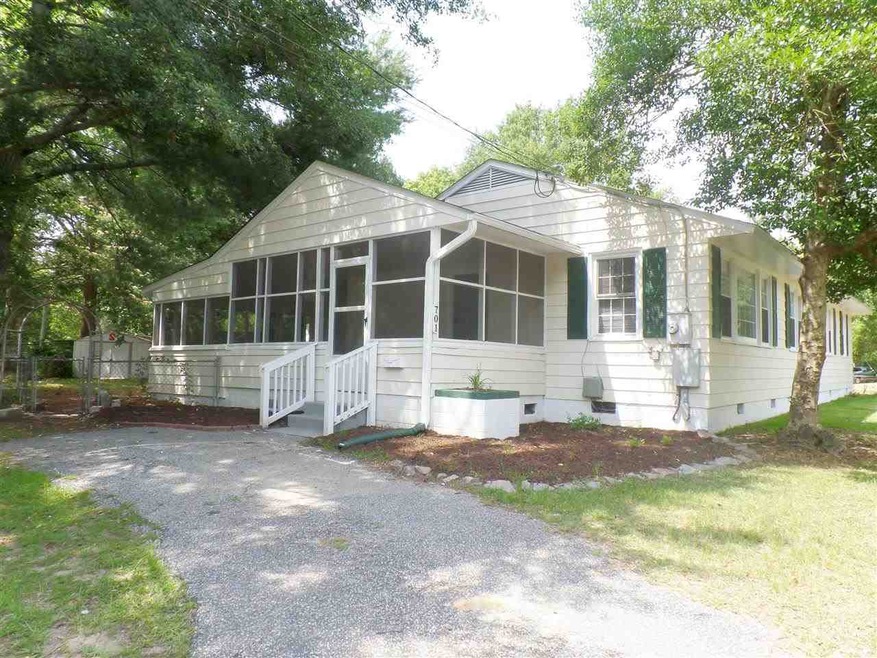 701 Williams St, Jacksonville, NC 28540 - photo 1