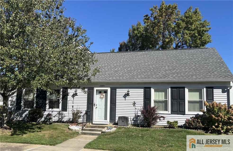 268 Middlebury Ln unit 268C, Monroe Township, NJ 08831 - photo 1