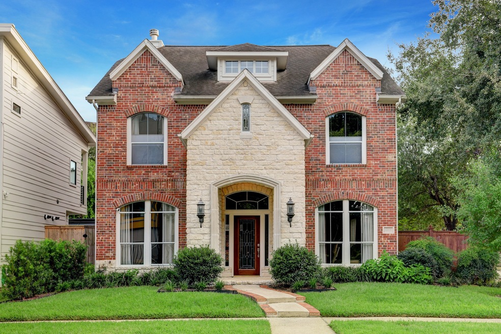 1703 Vermont St, Houston, TX 77006 - photo 1