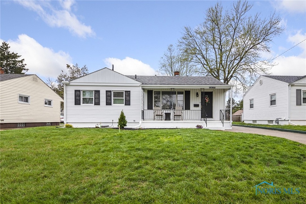 4827 Brott Rd, Toledo, OH 43613 - photo 1