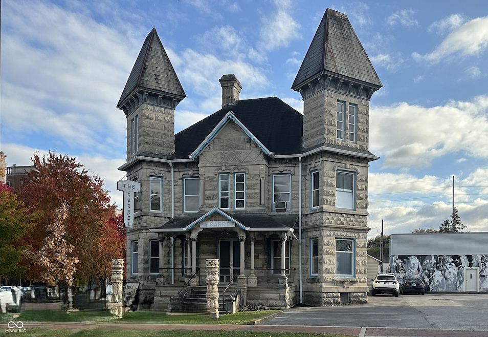 403 W Kirkwood Ave, Bloomington, IN 47404 - photo 1