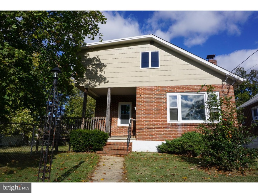 29 W 6th Ave, Runnemede, NJ 08078 - photo 1