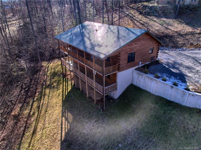 288 Dreamworks Ct, Hendersonville, NC 28792 - photo 1