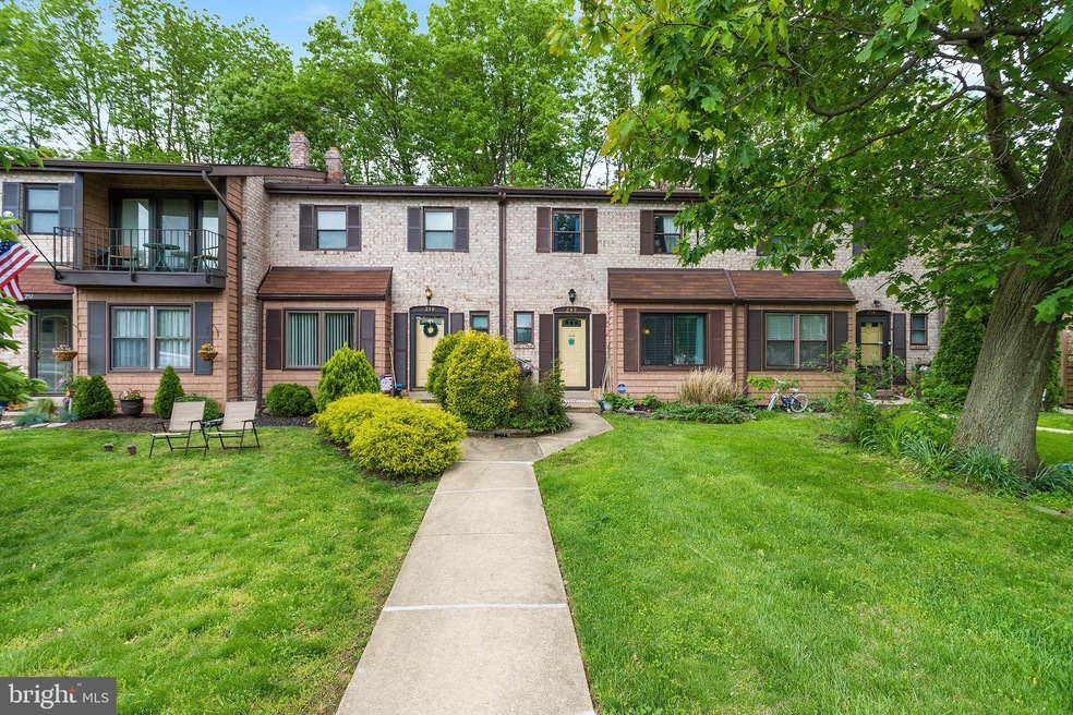 249 Bishop Dr, Aston, PA 19014 - photo 1