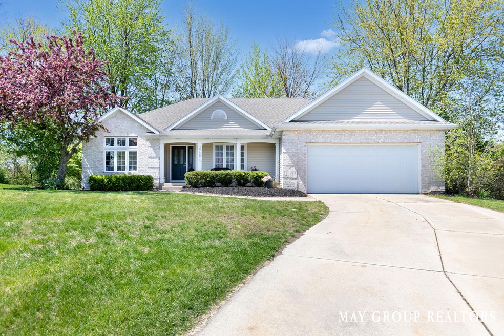 3729 Windshire Dr SE unit 34, Grand Rapids, MI 49546 - photo 1