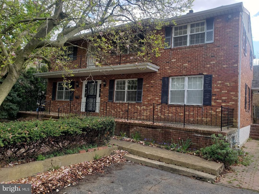 628 Delaware St, New Castle, DE 19720 - photo 1