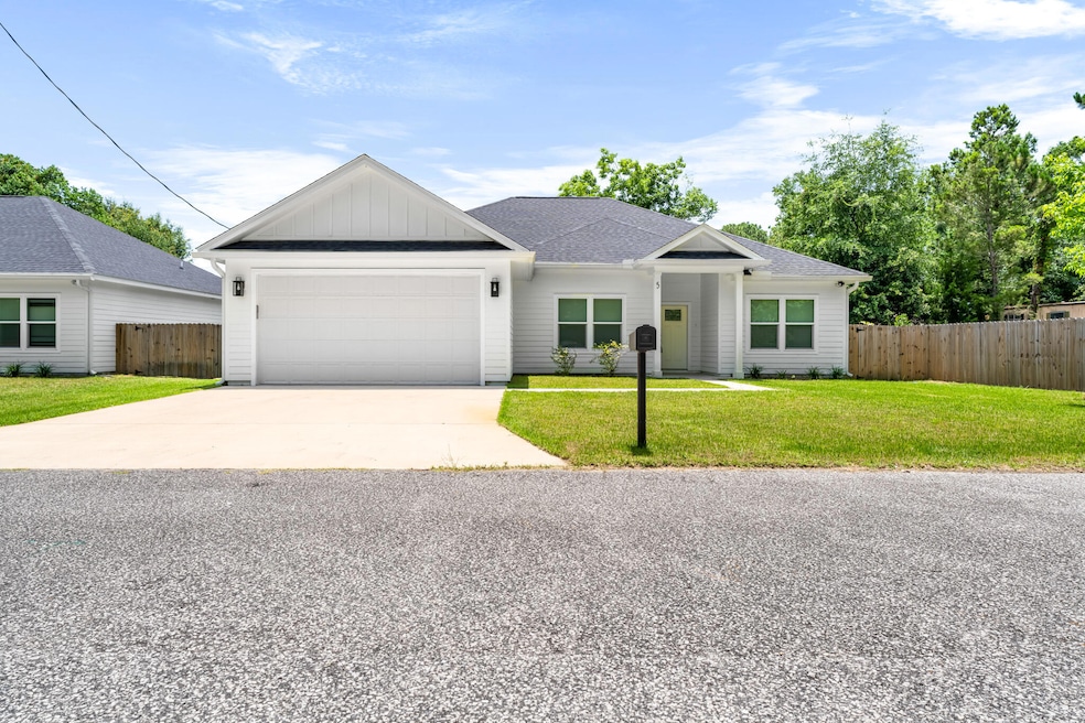 For Sale $415,000 • Co-Listing Agent