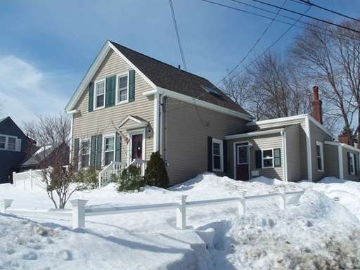 581 Middle St, East Weymouth, MA 02189 - photo 1