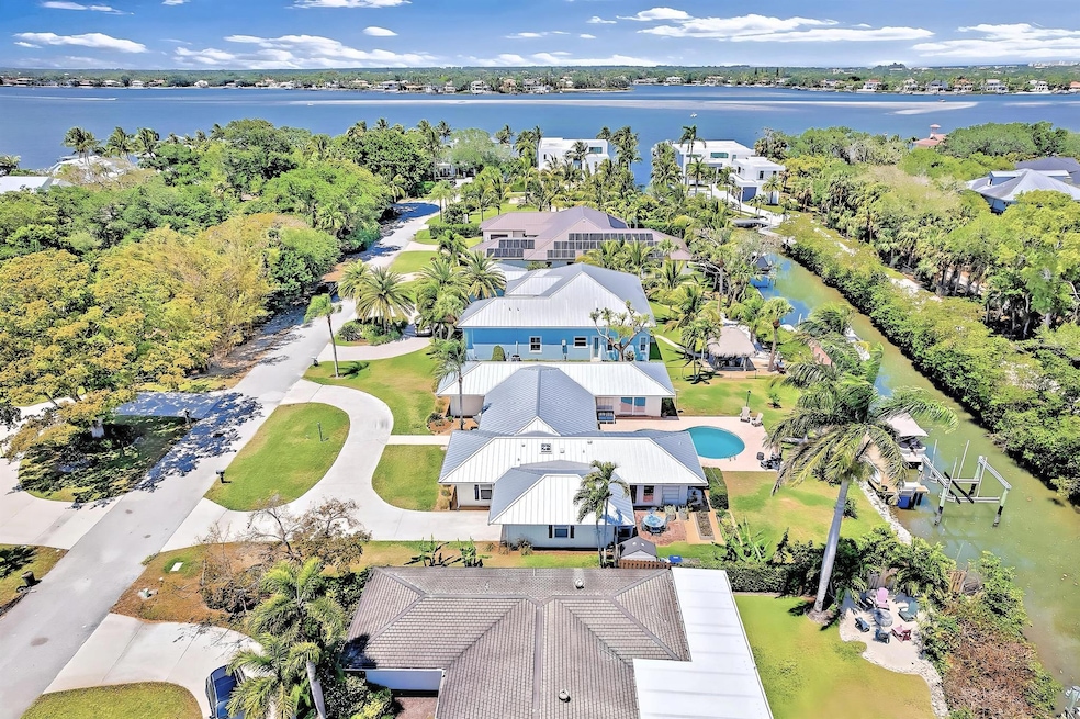 940 Turner Quay, Jupiter, FL 33458 - photo 1