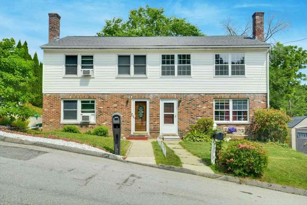 83 Derby St, Worcester, MA 01604 - photo 1