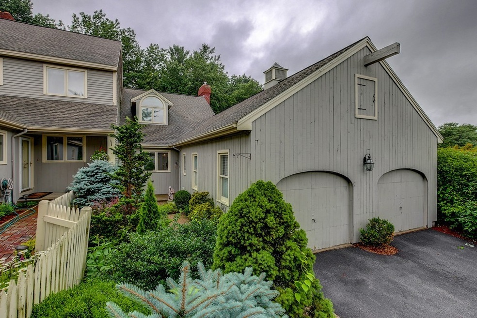 13 Wynridge Rd, Windham, NH 03087 - photo 1