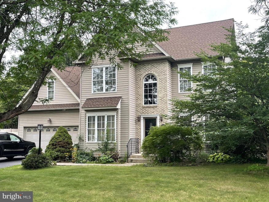 Sold $465,000 • Co-Listing Agent