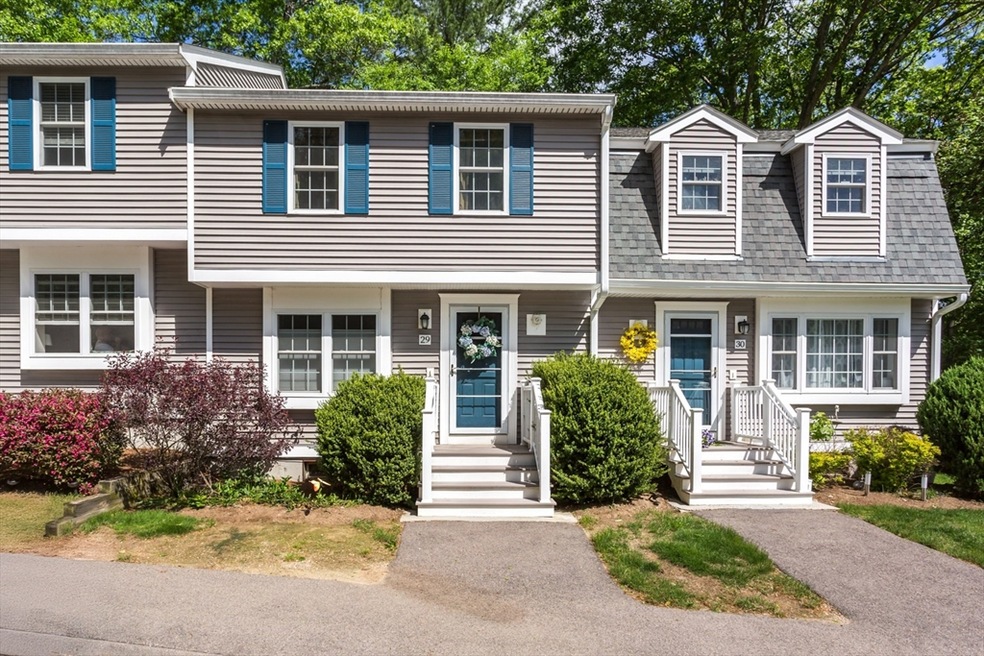 29 Benjamin Landing Ln, Franklin, MA 02038 - photo 1
