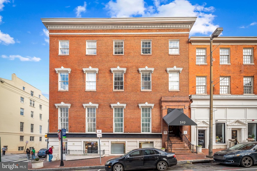 529 N Charles St unit 101, Baltimore, MD 21201 - photo 1