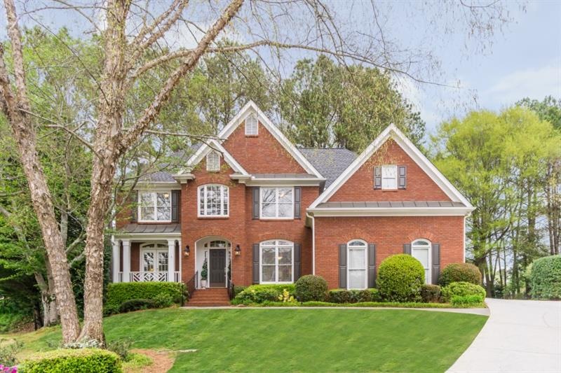 Welcome home to 4506 Chartley Circle, NE, Roswell,
