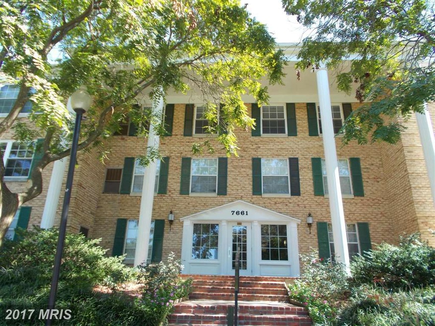 7661 Provincial Dr unit 108, West McLean, VA 22102 - photo 1