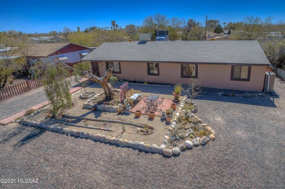 2302 E 17th St, Tucson, AZ 85719 - photo 1