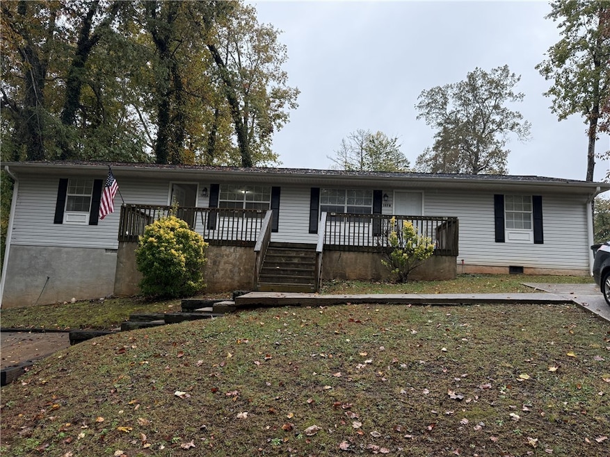 107 Sycamore Ln, Walhalla, SC 29691 - photo 1