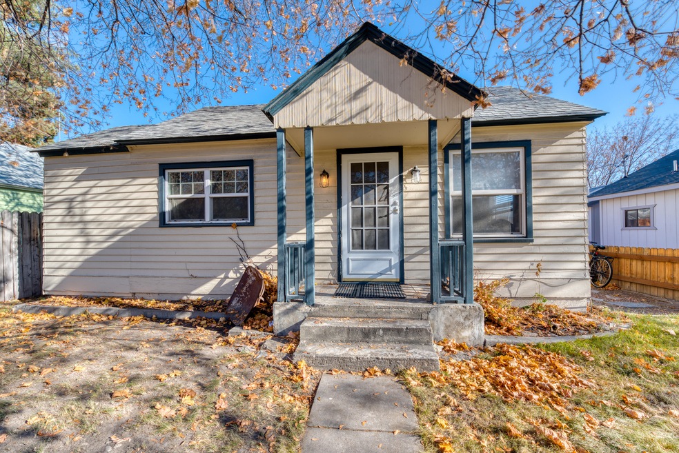 402 N 3rd Street