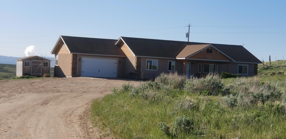 280 Knoll Ave, Craig, CO 81625 - photo 1
