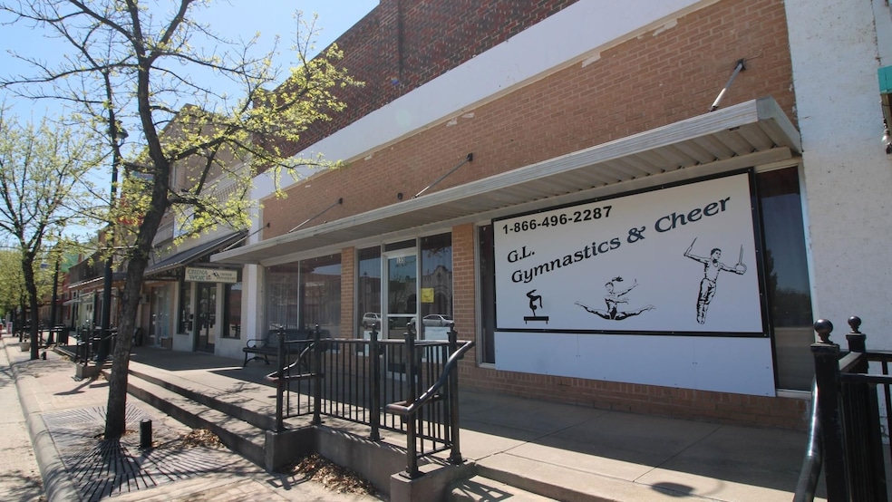 135 N Main St, Winters, TX 79567 - photo 1