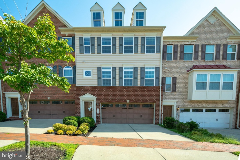 2212 Snetterton Ln, Upper Marlboro, MD 20774 - photo 1