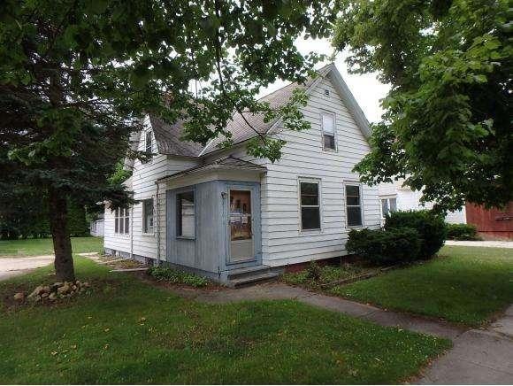2310 Washington St, Two Rivers, WI 54241 - photo 1