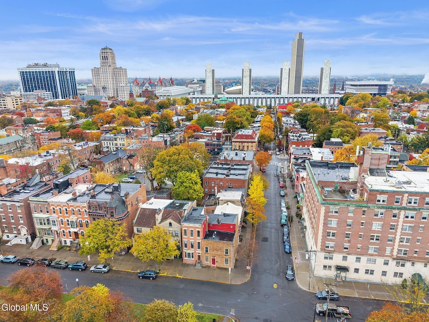 70 Willett St, Albany, NY 12210 - photo 1