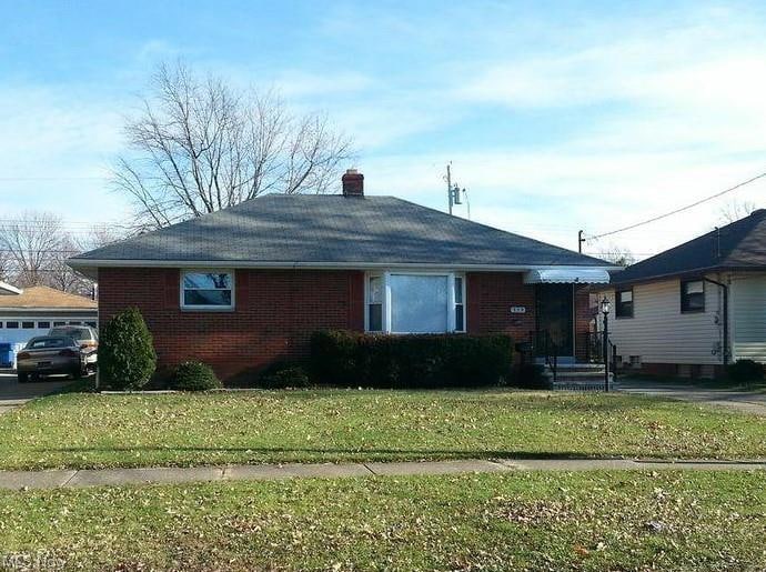 339 Gayle Dr, Sheffield Lake, OH 44054 - photo 1