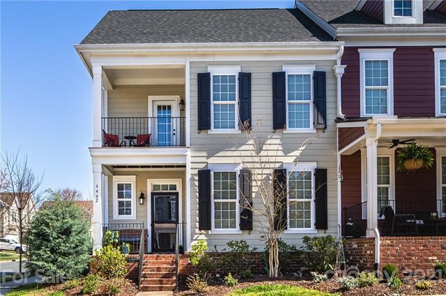 WELCOME TO 6462 HOVE ROAD!