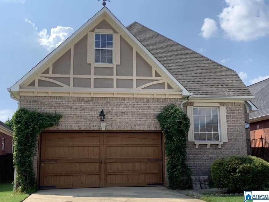 208 Lakepoint Dr, Gadsden, AL 35901 - photo 1