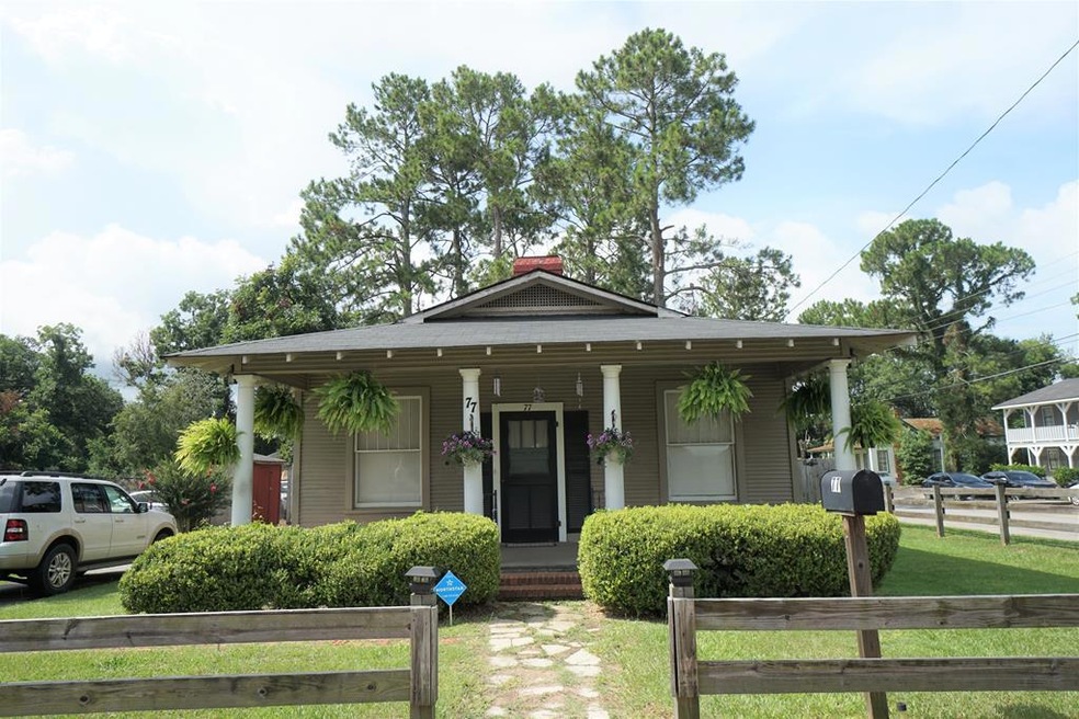 77 E Stephens St, Camilla, GA 31730 - photo 1