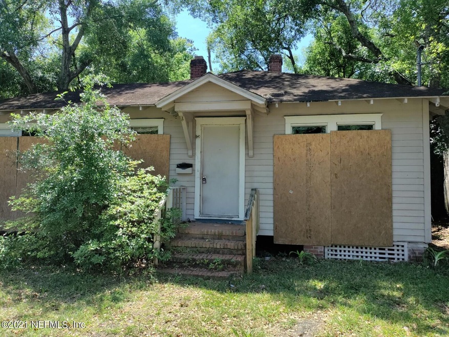 224 W 24 St 32206 front (1)