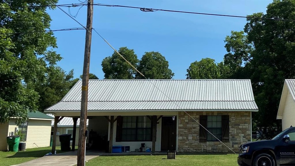 unlisted-address, Gainesville, TX 76240 - photo 1