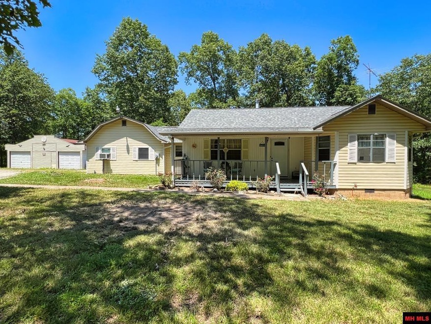2971 Arkansas 14 N, Yellville, AR 72687