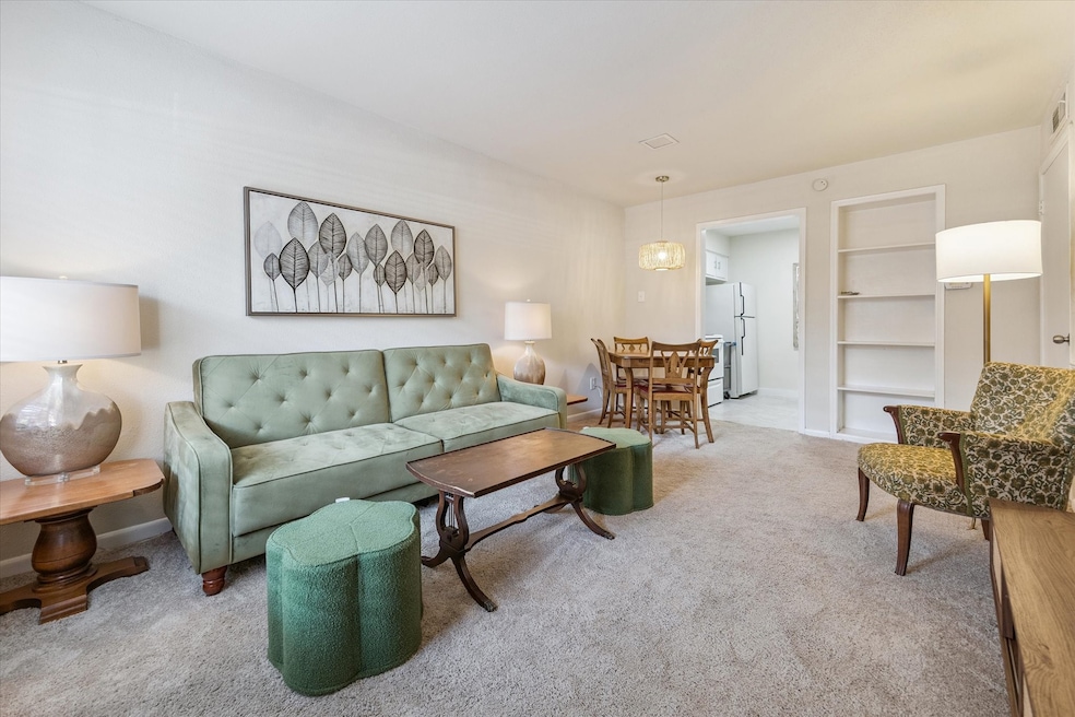 For Sale $129,500 • Co-Listing Agent