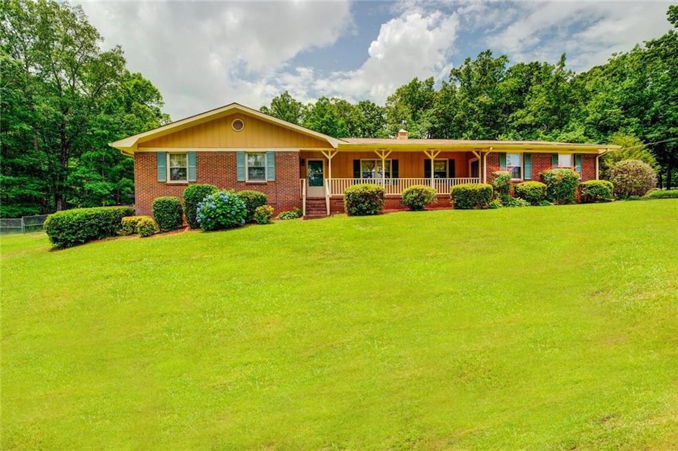 40 Steele Cir, Covington, GA 30014 - photo 1