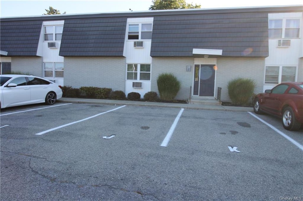 12 White Gate Dr unit H, Wappingers Falls, NY 12590 - photo 1