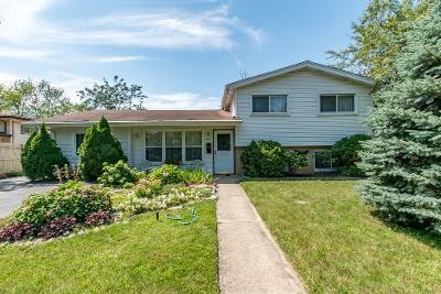 2614 Varonen Ave, Waukegan, IL 60087 - photo 1