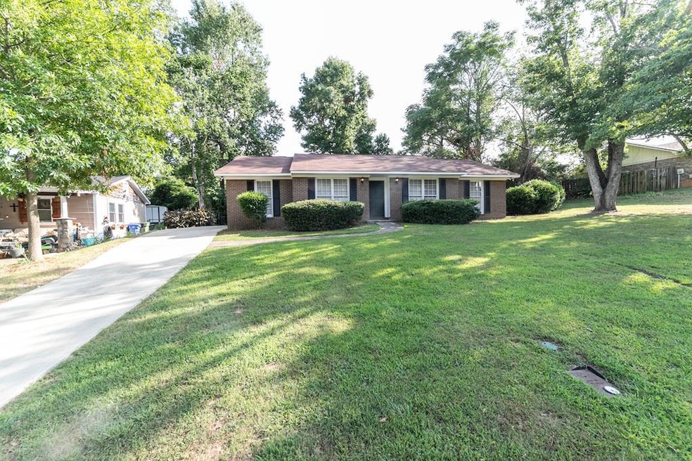 1708 Doerun Dr, Columbus, GA 31904 - photo 1