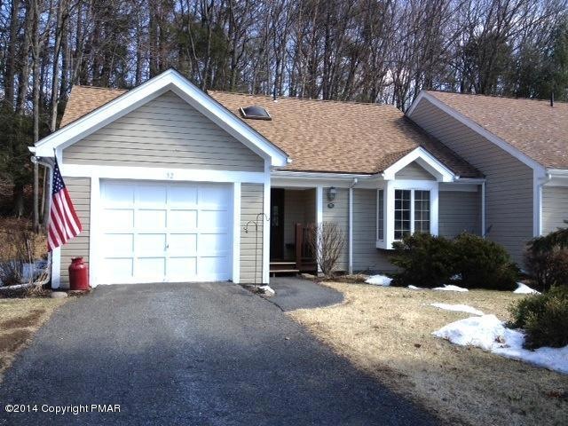 52 Village Dr, Stroudsburg, PA 18360 - photo 1
