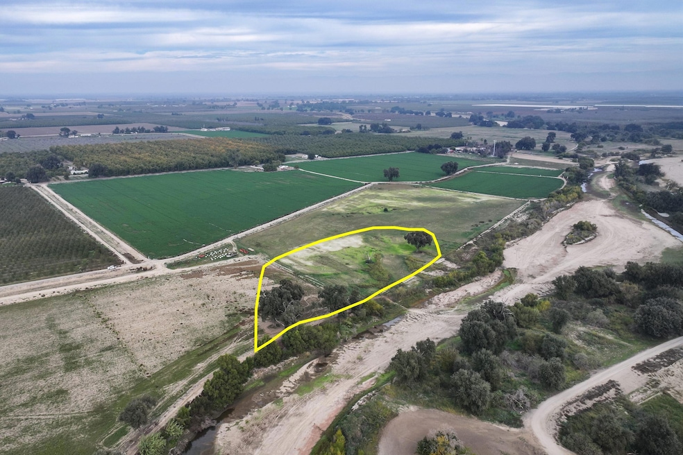 For Sale $131,000 • Co-Listing Agent