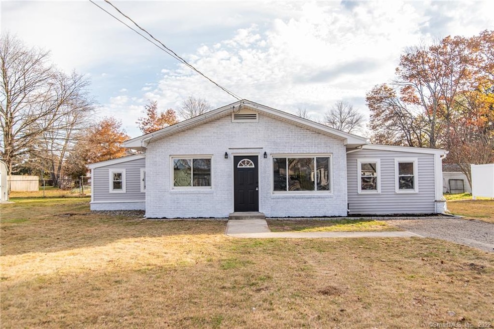 13 Rosedale St, Danielson, CT 06239 - photo 1