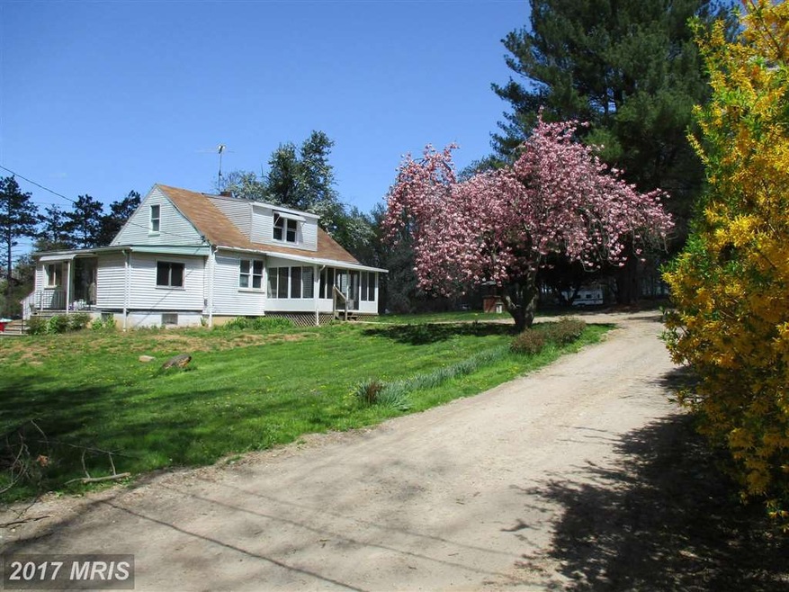 626 Conaway Ln, Sykesville, MD 21784 - photo 1