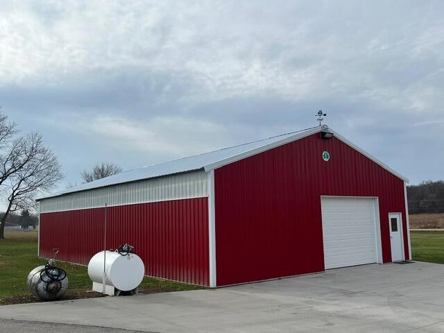 N3530 County Road G, Fort Atkinson, WI 53538 - photo 1