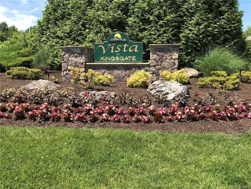 3 Chester Ln unit 3, Nanuet, NY 10954 - photo 1